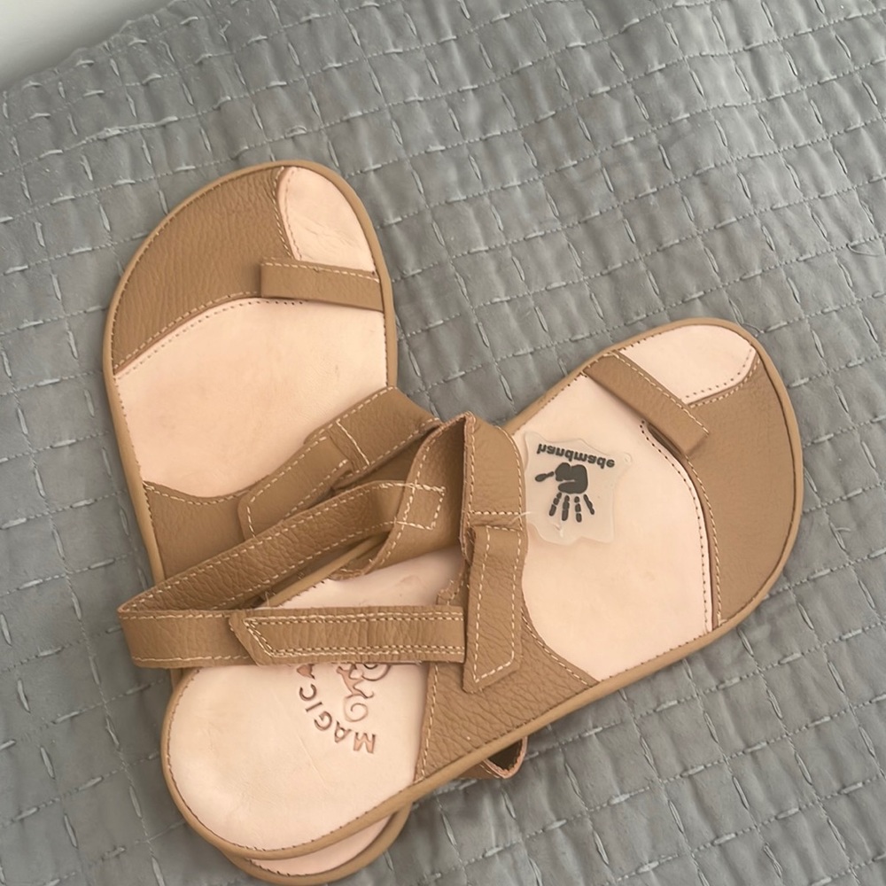Magic shoes barefoot sandals. New never worn size 39. Genuine leather.